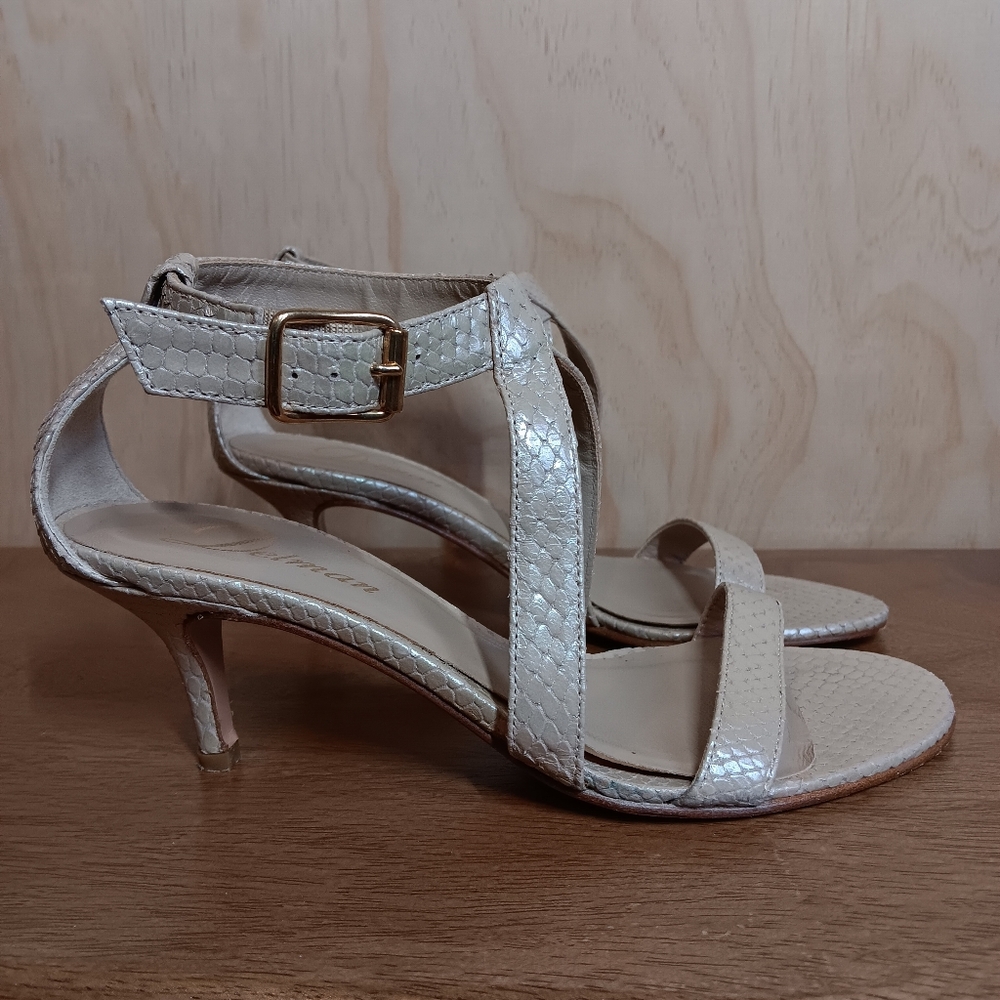 Delman Women's Vero Cucio Cross Strap Heel Sandal Mermaid Taupe 6